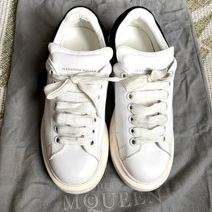 MacQueen sneaker